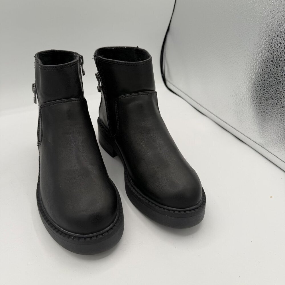 Blowfish Malibu Vienna Women's Ankle Boots size 7.5 black *